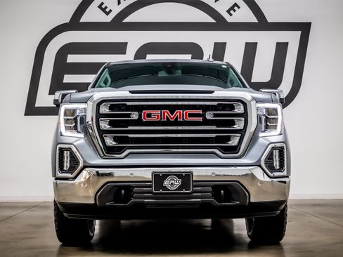 Used 2021 GMC Sierra 1500 SLT AWD/4WD image 4