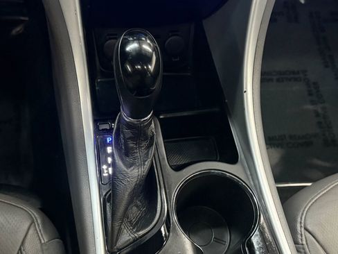 Used 2013 Hyundai Sonata Limited image 32