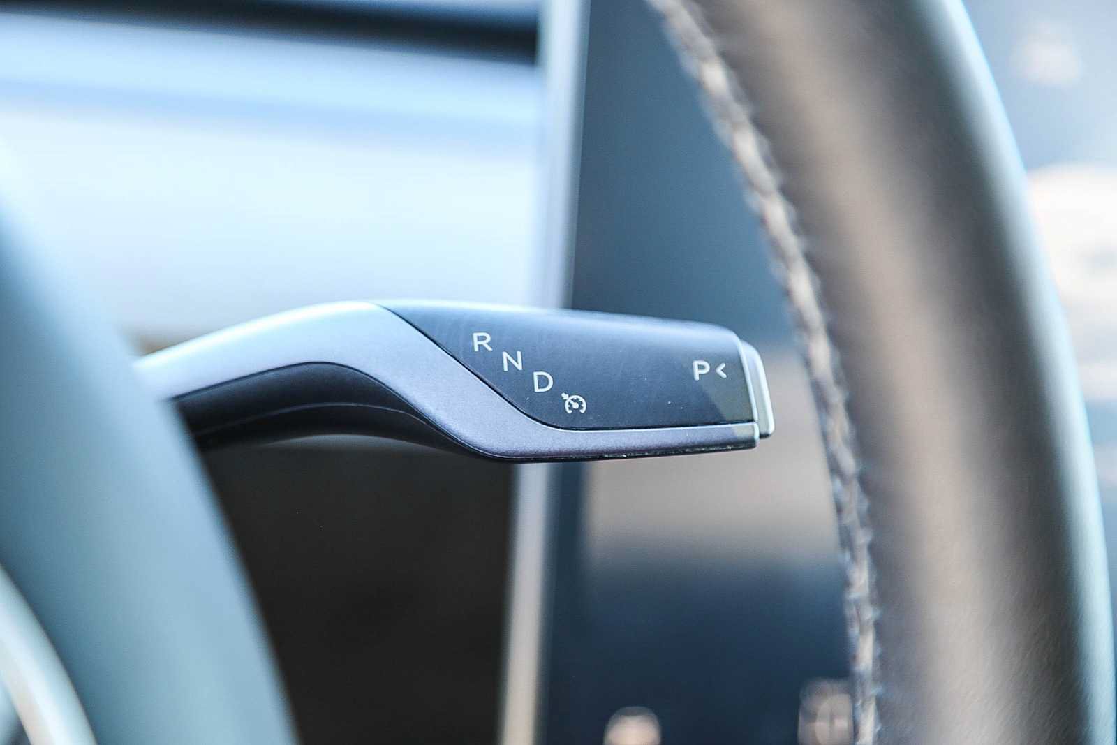 Used 2023 Tesla Model Y Long Range AWD/4WD image 19
