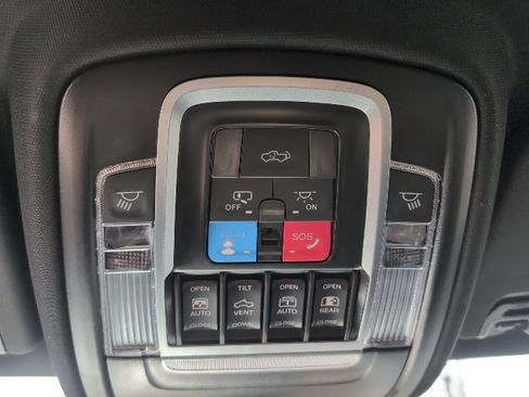 Used 2025 RAM 1500 Laramie w/ Sport Appearance Package image 23