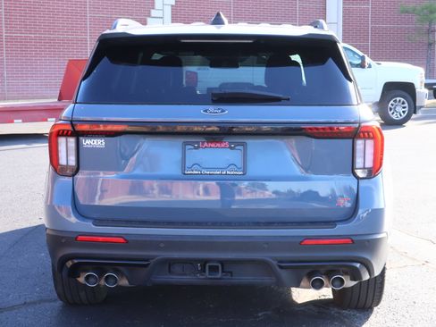 Used 2025 Ford Explorer ST w/ Sun And Sound Package image 35