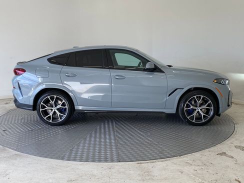 New 2026 BMW X6 xDrive40i image 7