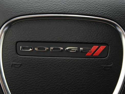 Used 2022 Dodge Durango SXT w/ Blacktop Package image 29