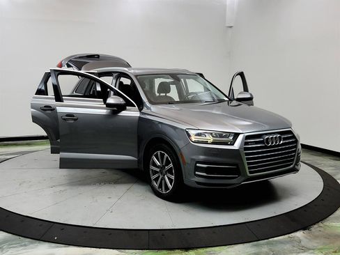 Used 2018 Audi Q7 3.0T Prestige AWD/4WD image 10