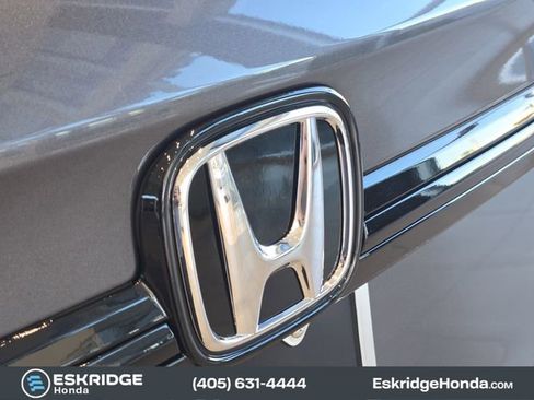New 2026 Honda Odyssey Touring image 7