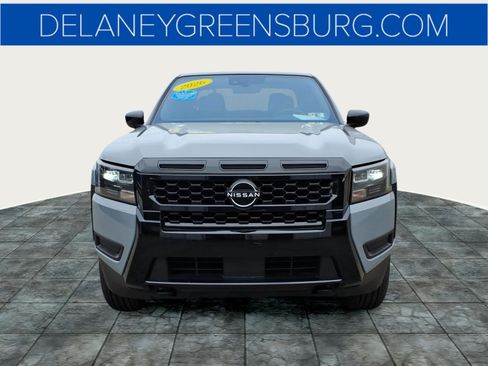 Used 2026 Nissan Frontier SV w/ SV Convenience Package AWD/4WD image 8