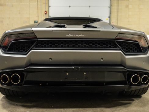 Used 2017 Lamborghini Huracan LP 580-2 RWD image 29