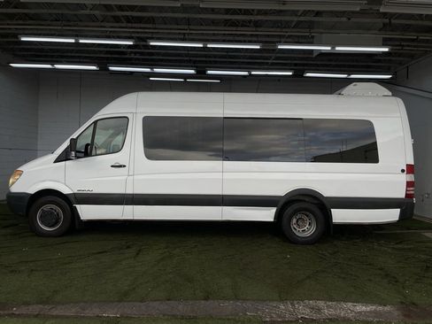 Used 2008 Dodge Sprinter 3500 w/ Window Group Iv Fixed Glass image 2
