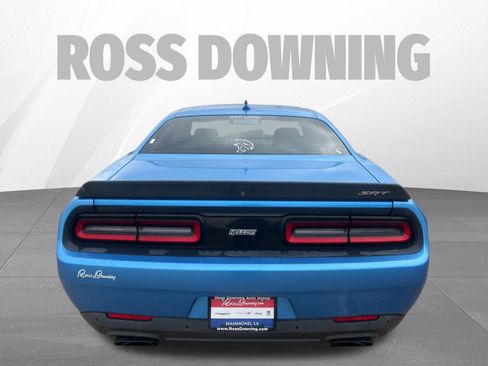 Used 2016 Dodge Challenger SRT Hellcat image 5