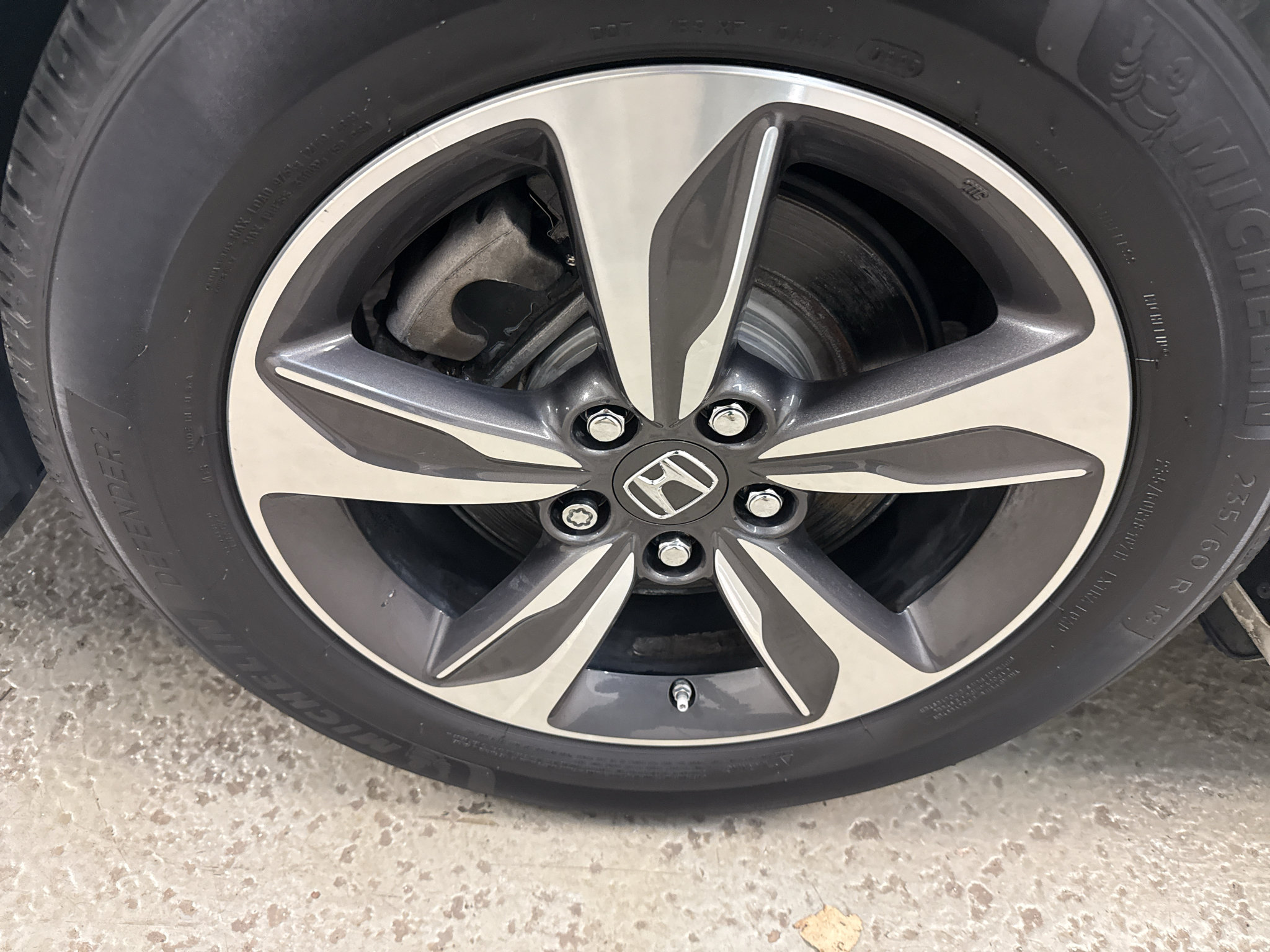 Used 2018 Honda Odyssey Touring image 29