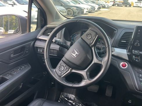 Used 2023 Honda Odyssey EX-L image 18