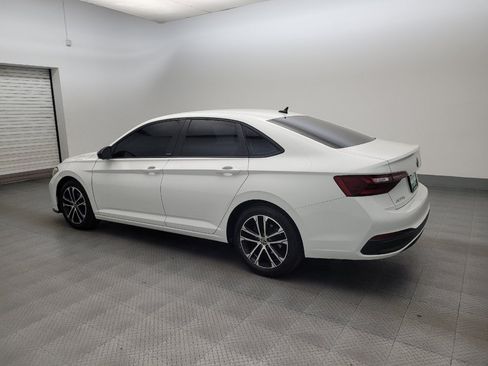 Used 2023 Volkswagen Jetta Sport FWD image 3