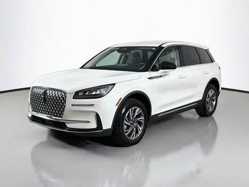 Certified 2025 Lincoln Corsair FWD image 1