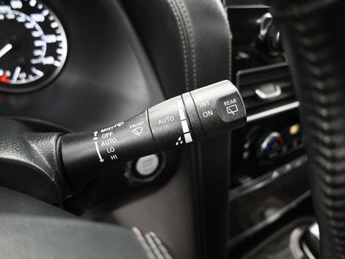 Used 2021 Nissan Armada Platinum w/ Captain's Chairs Package image 23