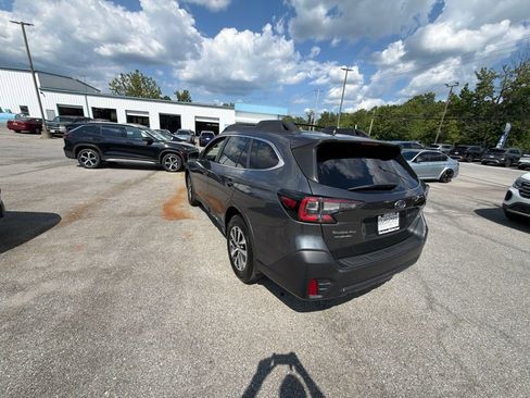 Used 2020 Subaru Outback Premium AWD/4WD image 6