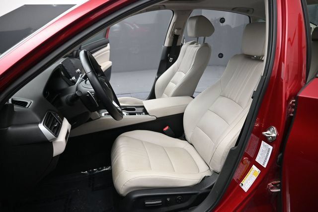 Used 2018 Honda Accord Touring image 15