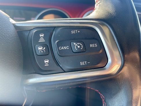 Used 2020 Jeep Gladiator Rubicon AWD/4WD image 15