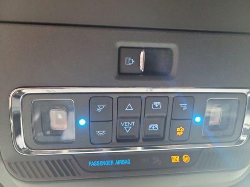 Used 2024 Ford F250 Platinum image 35