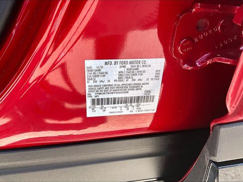 Used 2026 Ford Explorer ST-Line w/ Premium Package RWD image 35