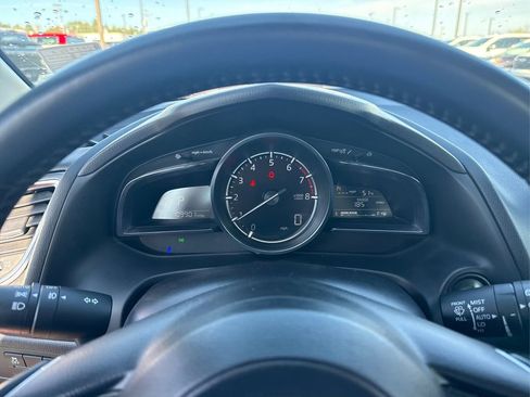 Used 2017 MAZDA MAZDA3 Grand Touring FWD image 13