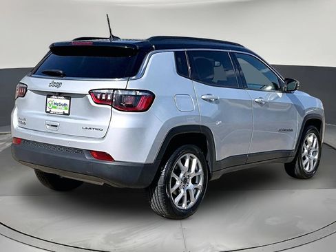 Used 2025 Jeep Compass Limited AWD/4WD image 8