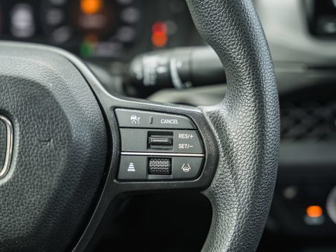 Used 2024 Honda Accord EX image 25