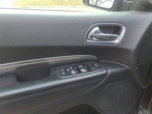 Used 2013 Dodge Durango SXT image 9
