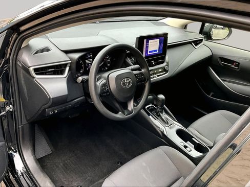 Used 2023 Toyota Corolla LE w/ LE Convenience Package FWD image 17
