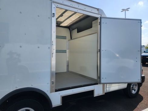 New 2024 Chevrolet Express 3500 w/ Power Convenience Package RWD image 12