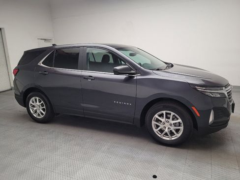 Used 2022 Chevrolet Equinox LT FWD image 11