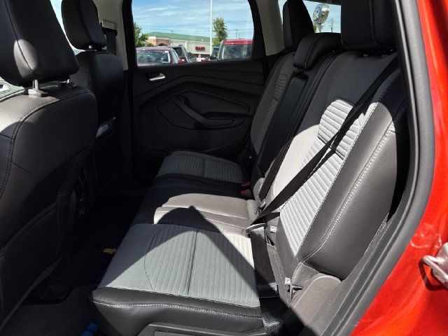 Used 2019 Ford Escape SE AWD/4WD image 25
