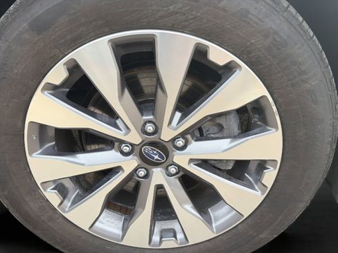 Used 2019 Subaru Outback 3.6R Touring image 21