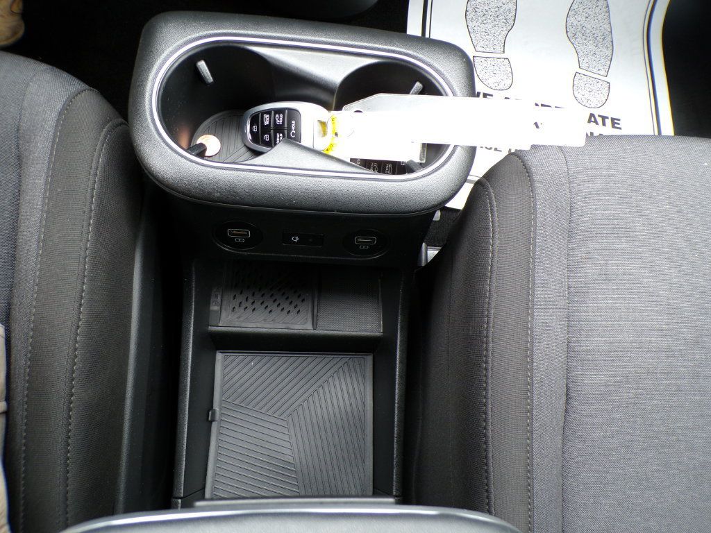 Certified 2024 Hyundai Ioniq 5 SEL AWD/4WD image 27