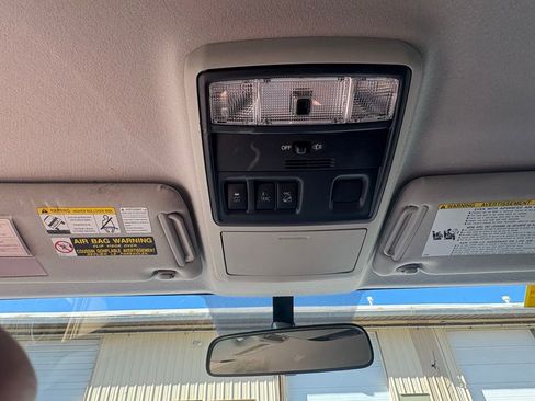 Used 2015 Toyota 4Runner SR5 image 21