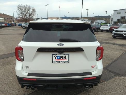 Used 2020 Ford Explorer ST w/ Premium Technology Package image 5