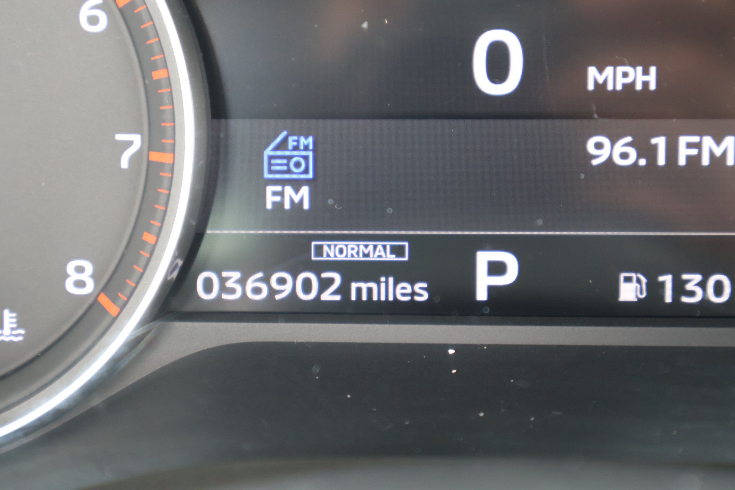 Used 2023 Mitsubishi Outlander SE FWD image 27