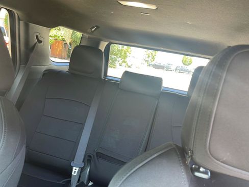 Used 2025 Toyota 4Runner SR5 AWD/4WD image 34