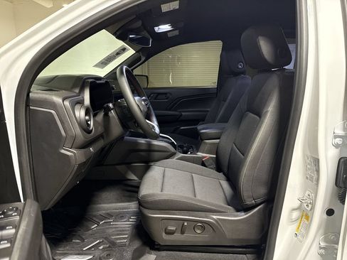 Used 2025 Chevrolet Colorado W/T w/ WT Custom Package AWD/4WD image 20