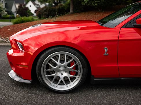 Used 2012 Ford Mustang Shelby GT500 w/ Electronics Pkg image 21