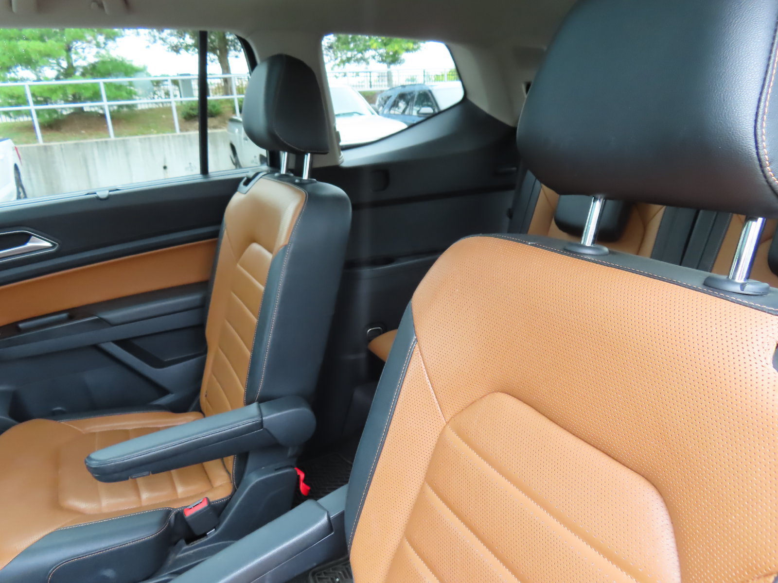 Used 2019 Volkswagen Atlas SEL Premium AWD/4WD image 33