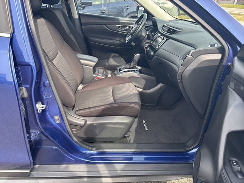 Used 2020 Nissan Rogue S w/ Special Edition Package image 29