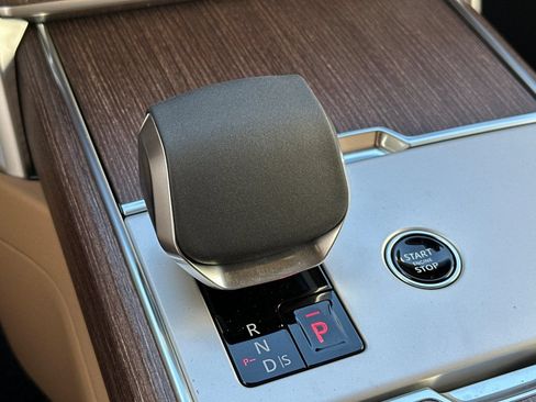 New 2026 Land Rover Range Rover SE AWD/4WD image 21