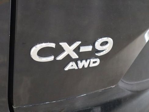 Used 2022 MAZDA CX-9 Touring image 44