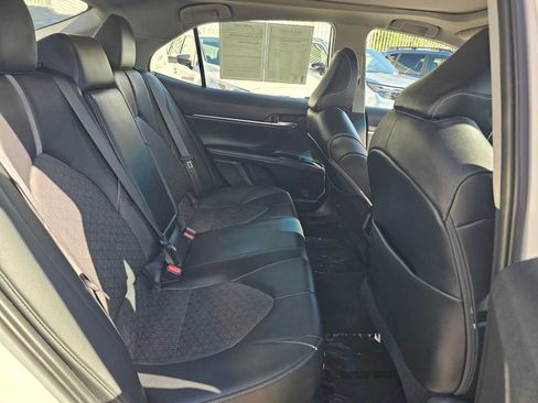 Used 2020 Toyota Camry XSE w/ Navigation Package FWD image 12