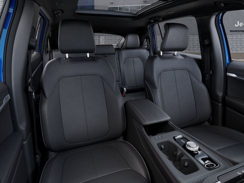 New 2025 Jeep Wagoneer S Limited image 26