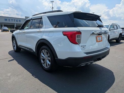 Used 2021 Ford Explorer XLT w/ Equipment Group 202A RWD image 6