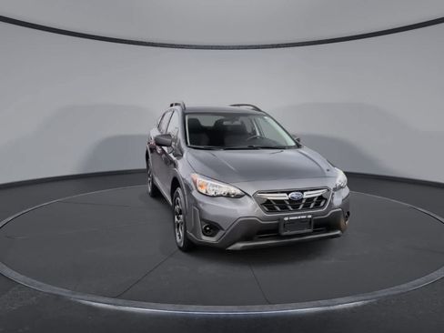 Certified 2023 Subaru Crosstrek 2.0i image 2