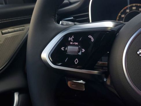 New 2024 Jaguar XF R-Dynamic SE AWD/4WD image 24