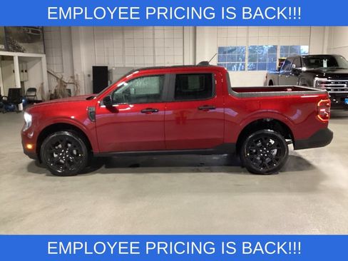 Used 2026 Ford Maverick XLT w/ XLT Luxury Package AWD/4WD image 2