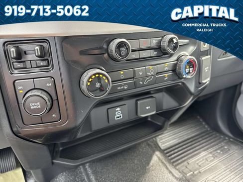 New 2026 Ford F550 4x4 SuperCab Super Duty image 28